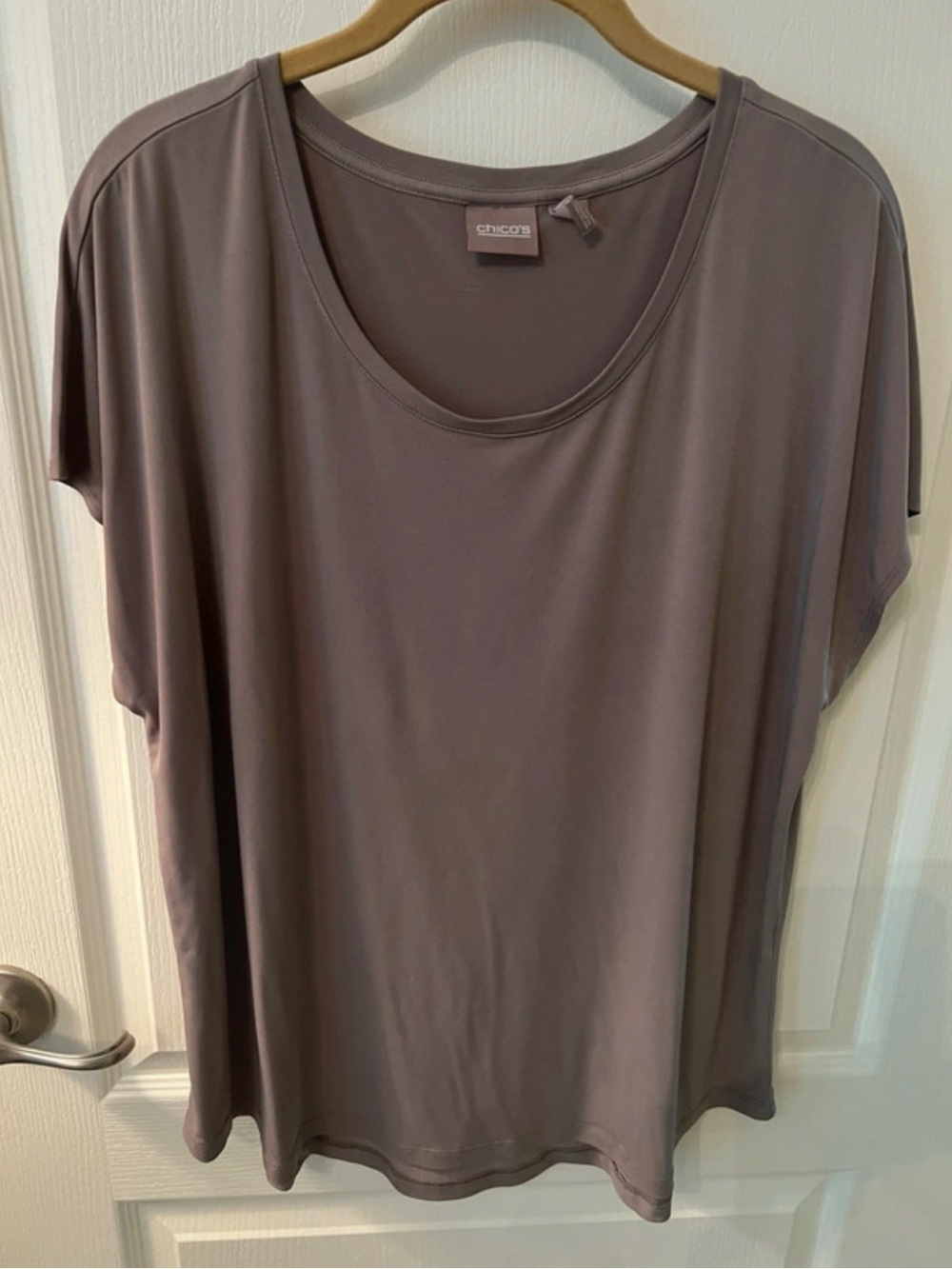 Chico's Women's Mauve Scoop Neck Short-Sleeve Top
